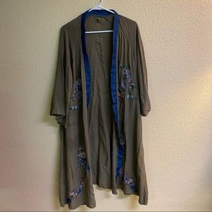 Beautiful flowered cardigan